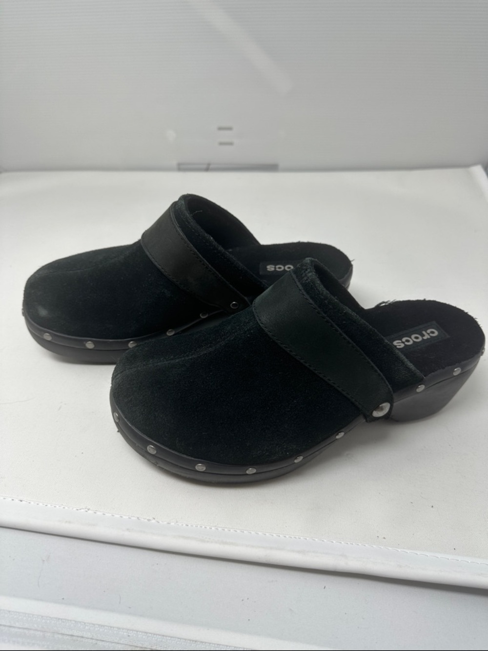 Crocs Clogs Size 8 - Picture 4 of 5